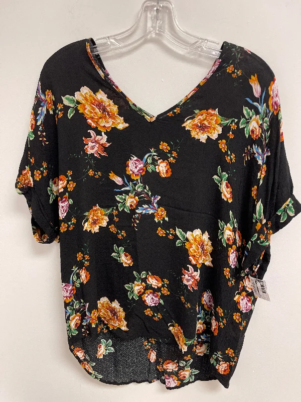 Black Top Short Sleeve Kaleigh, Size L