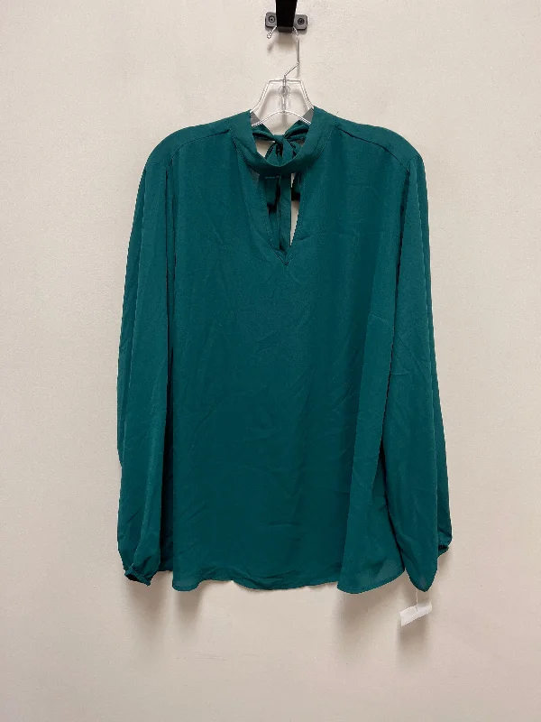 Top Long Sleeve By Torrid In Green, Size: 3x